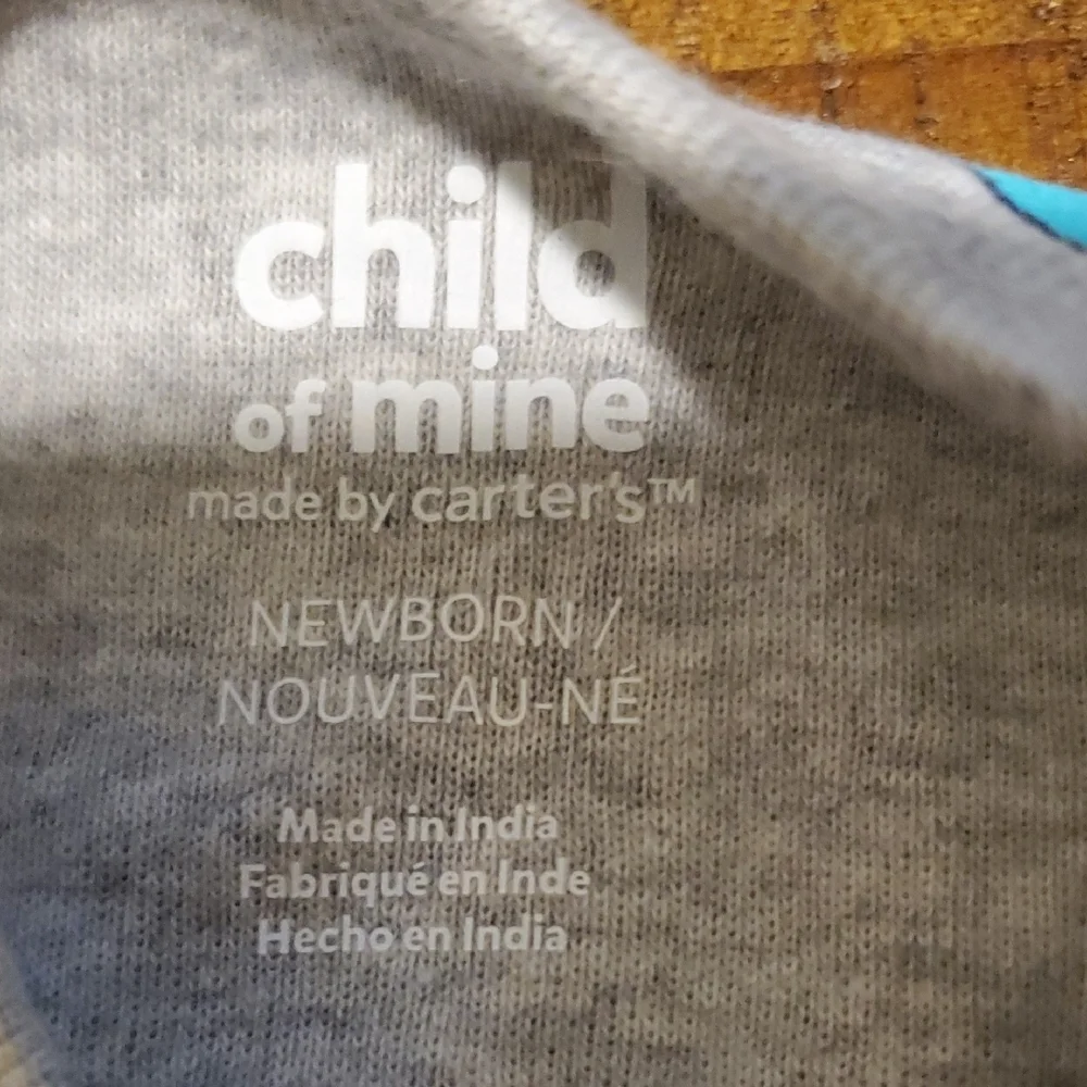 🐻 Carter's Gray Bodysuit with Blue and Red Shark Design